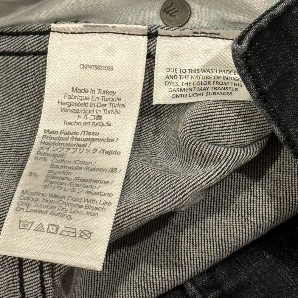 Madewell low-rise jeans size 33, lunar wash, 100% cotton, straight leg - Picture 6 of 12